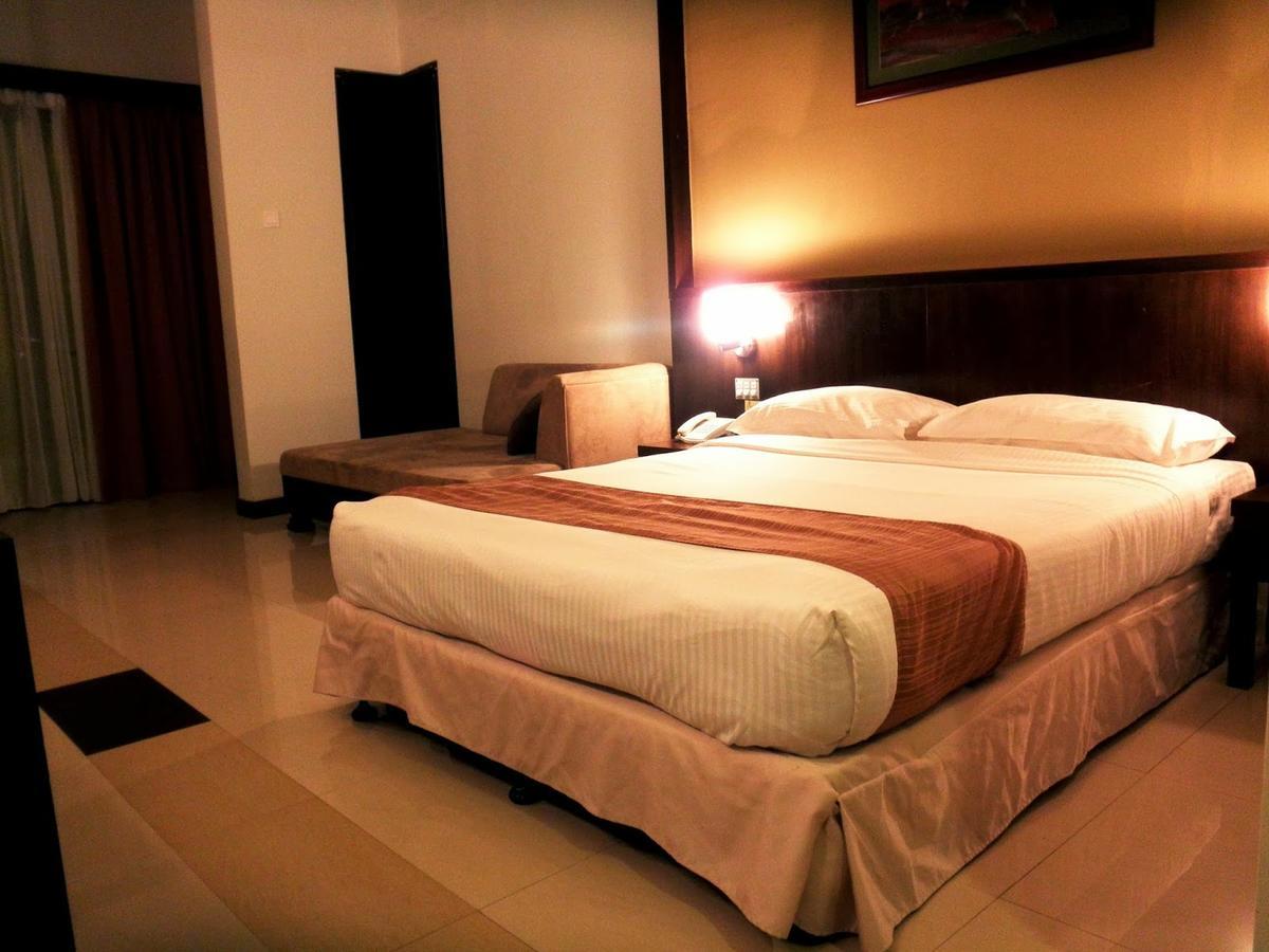 Hotel Felda Residence Tanjung Leman Jemaluang Ngoại thất bức ảnh